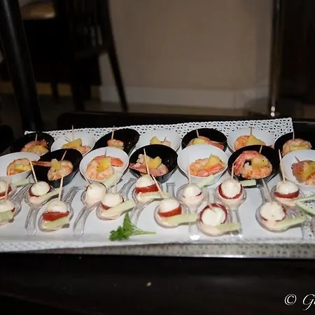 Hotell Angelina 3*