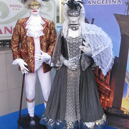 Angelina מלון ביביונה