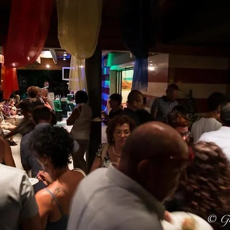 Angelina 3* ביביונה