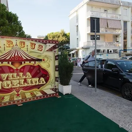 Angelina מלון ביביונה